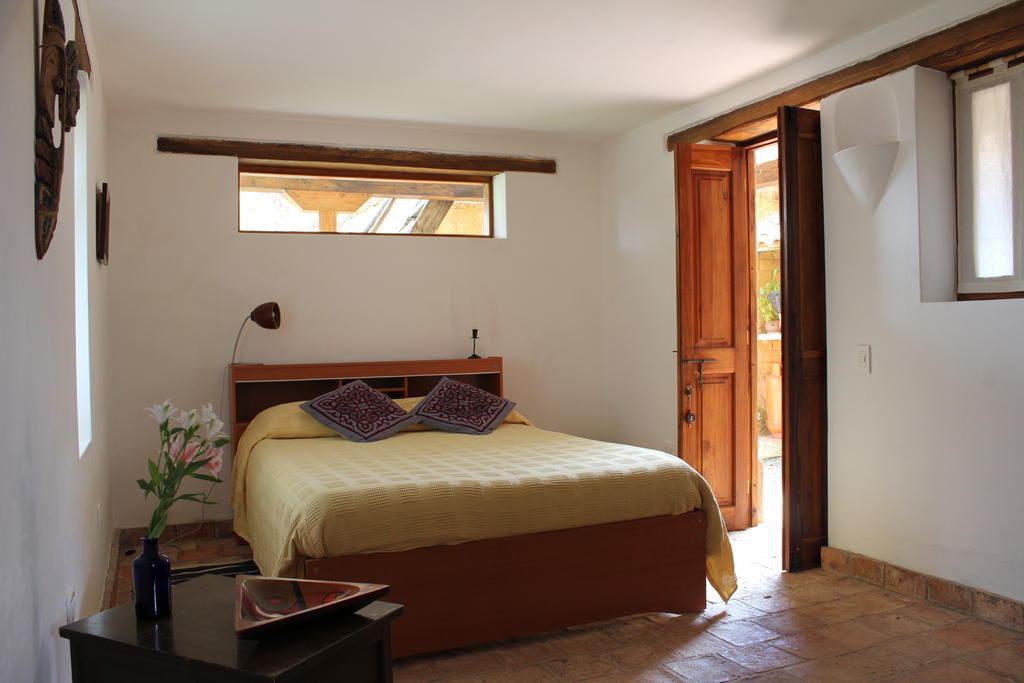 Hostal Casa Del Arte Robles Δωμάτιο φωτογραφία